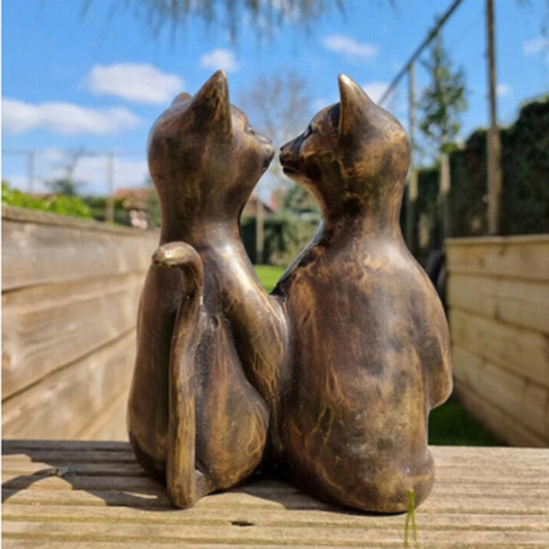 Casal de Gatos Apaixonados